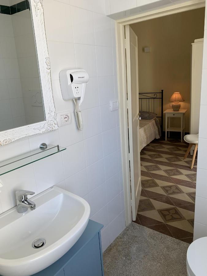 Piazza Fontana Luxury Bed & Breakfast Galatina Bagian luar foto