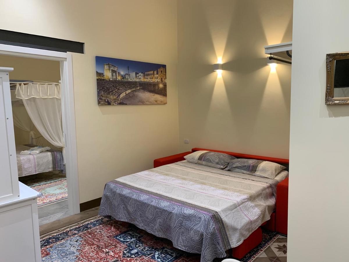 Piazza Fontana Luxury Bed & Breakfast Galatina Bagian luar foto