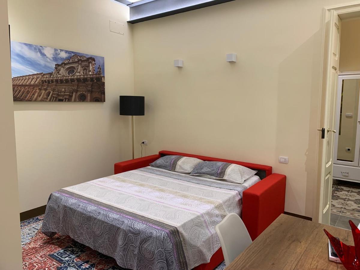 Piazza Fontana Luxury Bed & Breakfast Galatina Bagian luar foto
