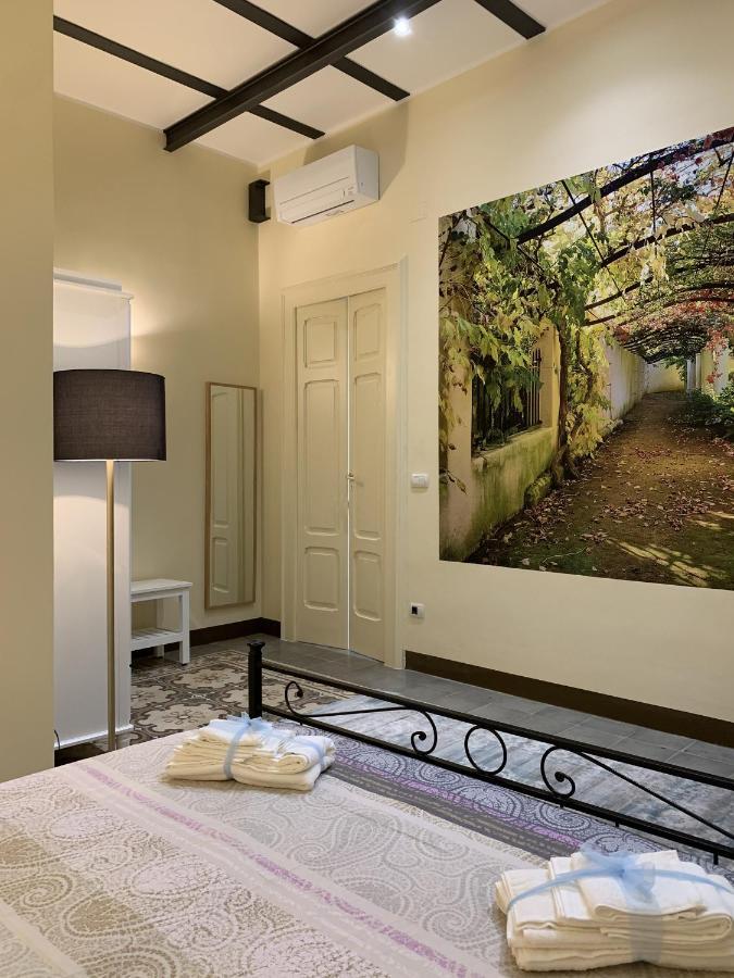 Piazza Fontana Luxury Bed & Breakfast Galatina Bagian luar foto