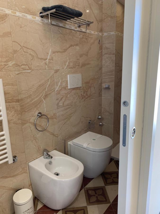 Piazza Fontana Luxury Bed & Breakfast Galatina Bagian luar foto