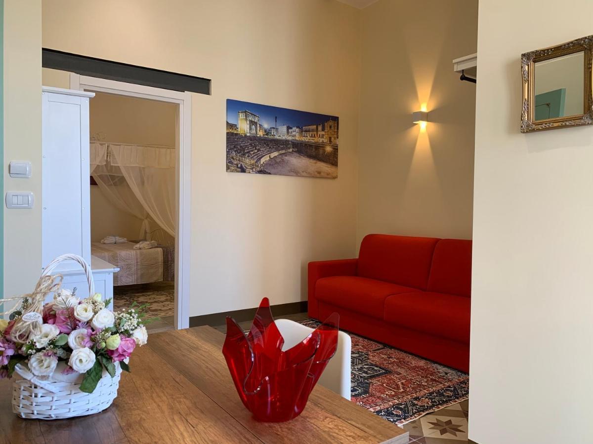Piazza Fontana Luxury Bed & Breakfast Galatina Bagian luar foto