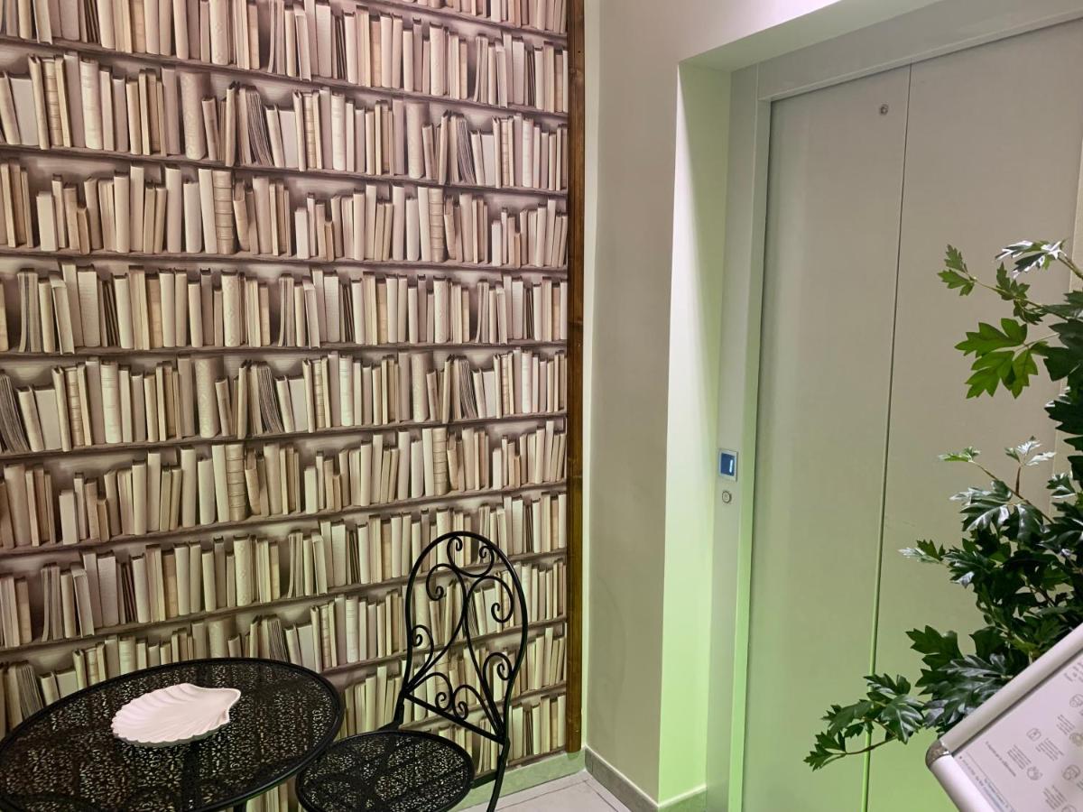 Piazza Fontana Luxury Bed & Breakfast Galatina Bagian luar foto